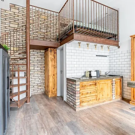 Designer * ブダペスト